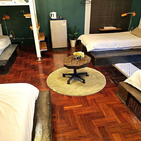 Ddm House Hostel Bangkok Luaran gambar