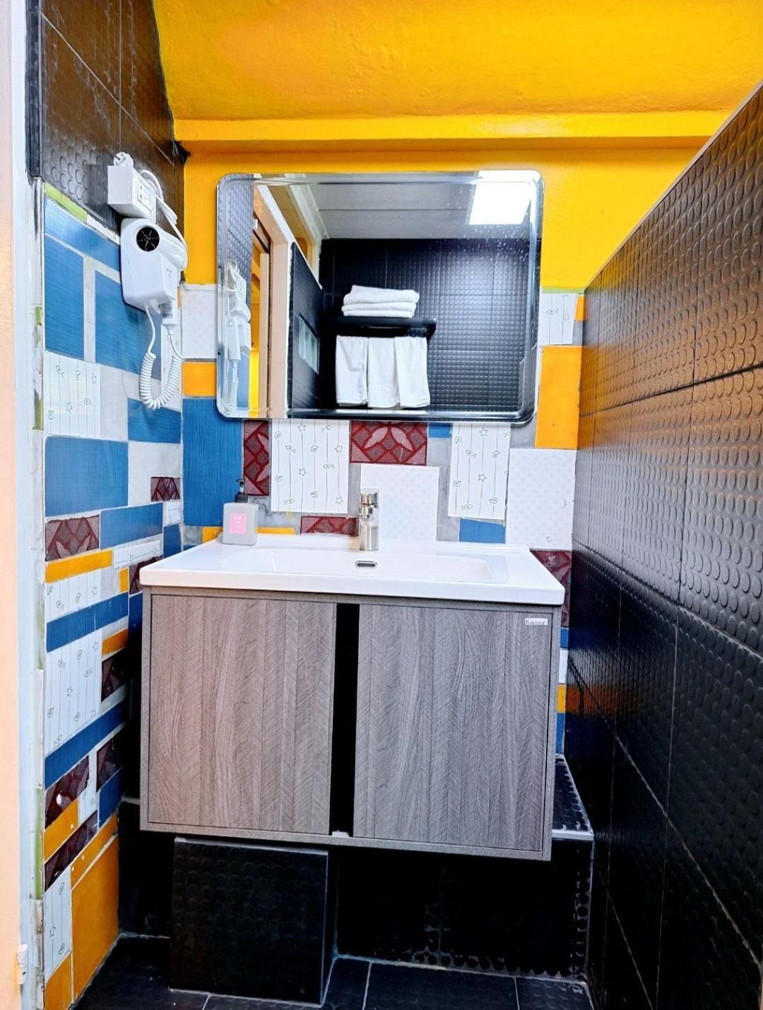 Ddm House Hostel Bangkok Luaran gambar