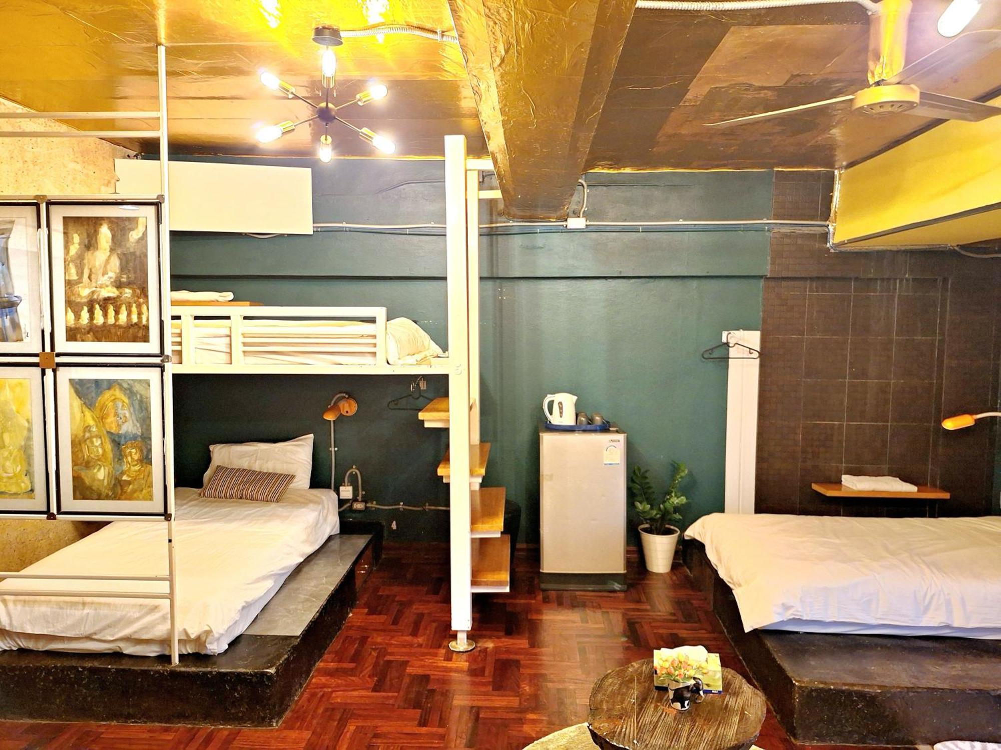 Ddm House Hostel Bangkok Luaran gambar